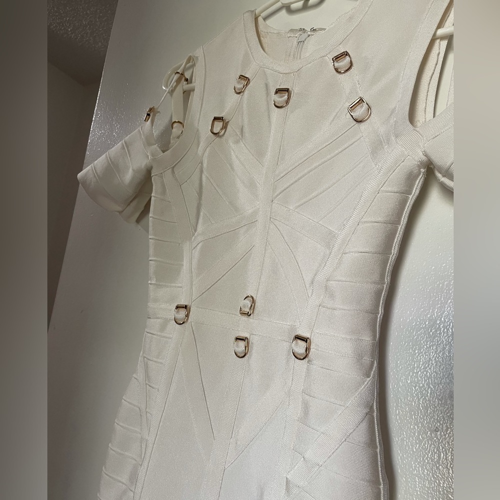 White bandage cut out dress with gold metal - Picture 2 of 10